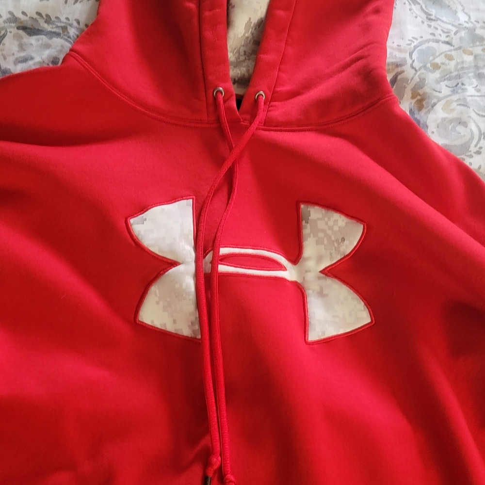 Under Armour hoodie new
